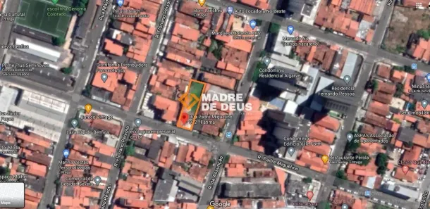 Lote/Terreno à venda, 484m² no Fátima, Fortaleza