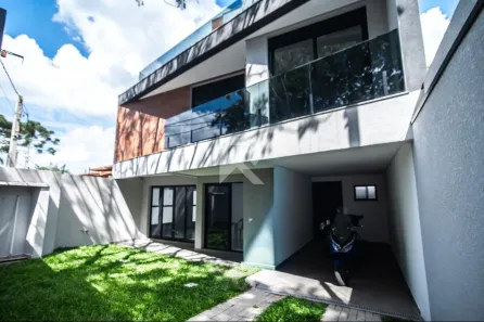 Sobrado com 3 Quartos à venda, 143m² no Mercês, Curitiba