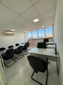 Sala Comercial para alugar, 58m² no Imbetiba, Macaé