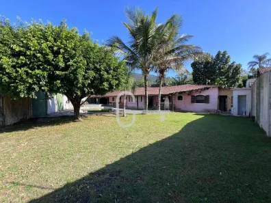 Casa com 5 Quartos à venda, 189m² no Balneário Stella Maris, Peruíbe