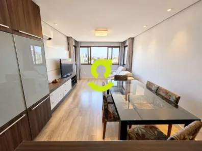 Apartamento com 2 Quartos para alugar, 75m² no São João, Porto Alegre