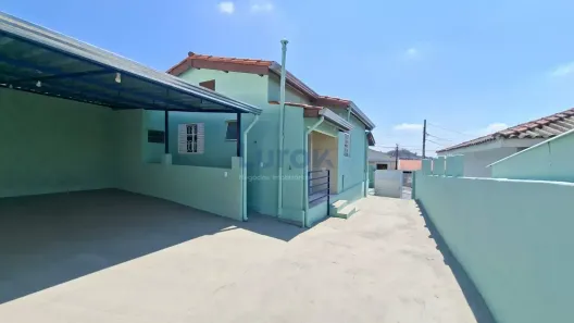 Casa com 3 Quartos para alugar, 130m² no Jardim Jurema, Valinhos