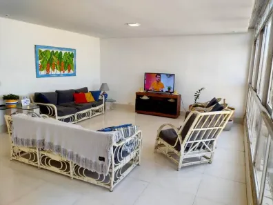 Apartamento com 4 Quartos para alugar, 190m² no Pitangueiras, Guarujá