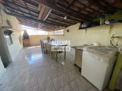 Casa com 2 Quartos à venda, 61m² no Industrial, Contagem
