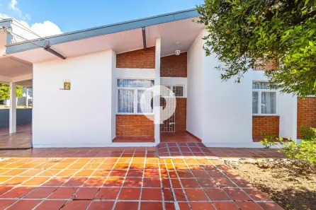Casa com 3 Quartos à venda, 134m² no Uberaba, Curitiba