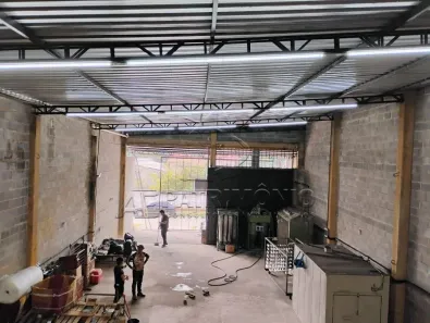 à venda, 250m² no Jardim Daniel Antônio, Votorantim