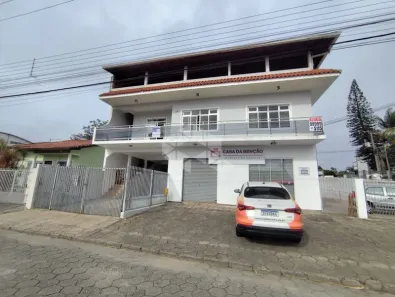 Casa com 5 Quartos para alugar, 140m² no Forquilhinha, São José