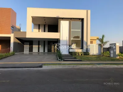 Casa com 4 Quartos à venda, 212m² no Residencial Goiânia Golfe Clube, Goiânia