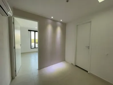 Sala Comercial para alugar, 22m² no Barra Olímpica, Rio de Janeiro