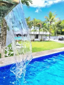 Imóvel Comercial com 8 Quartos à venda, 520m² no Camburi, São Sebastião
