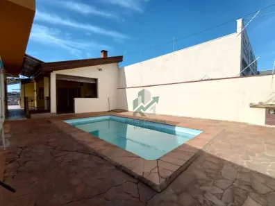 Casa com 3 Quartos à venda, 190m² no Loteamento Parque Itacolomy, Mogi Guaçu