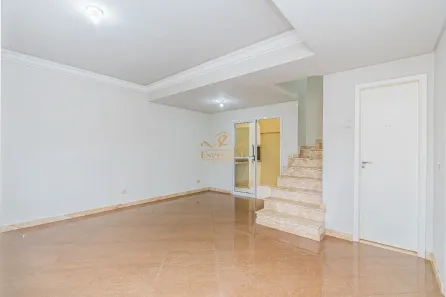 Sobrado com 3 Quartos à venda, 134m² no Boqueirão, Curitiba