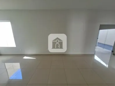 Casa com 3 Quartos para alugar, 260m² no Santa Mônica, Uberlândia