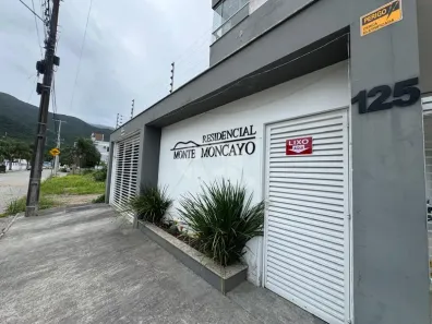 Apartamento com 2 Quartos para alugar, 60m² no Praia de Fora, Palhoça