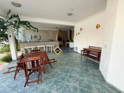 Casa de Condomínio com 4 Quartos para venda ou aluguel, 500m² no Jardim Virgínia, Guarujá