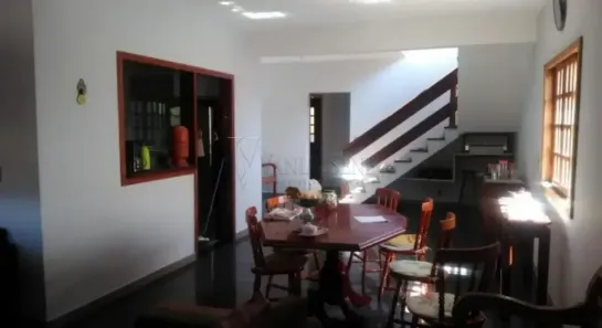 Sobrado com 4 Quartos à venda, 240m² no Jardim das Indústrias, São José dos Campos