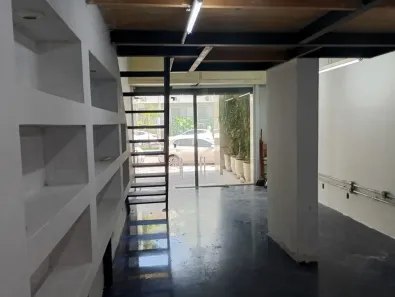 Ponto Comercial para alugar, 40m² no Praia do Canto, Vitória