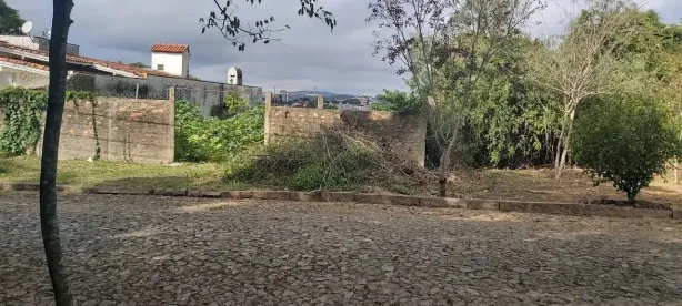 Lote/Terreno à venda, 607m² no Vila Assunção, Porto Alegre