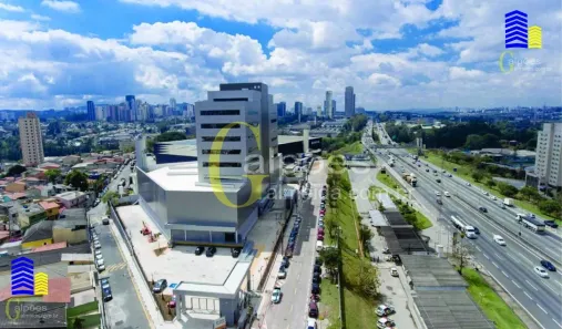 Galpão/Depósito/Armazém para alugar, 4000m² no Jardim dos Camargos, Barueri