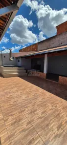 Casa com 3 Quartos à venda, 160m² no Jardim Patrícia, Uberlândia