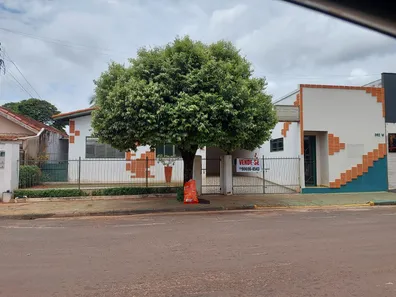 Casa com 4 Quartos à venda, 450m² no Centro, Tangará da Serra