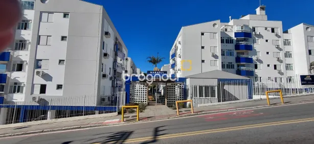 Apartamento com 2 Quartos à venda, 76m² no Abraão, Florianópolis