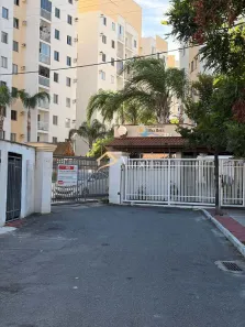 Apartamento com 2 Quartos para alugar, 52m² no Colina de Laranjeiras, Serra