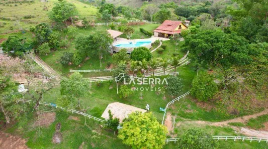 Fazenda/Sítio com 6 Quartos à venda, 242000m² no , Santana do Deserto