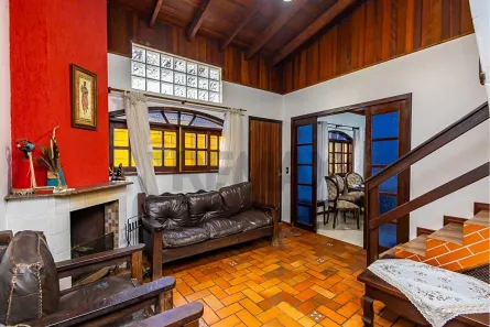Casa com 4 Quartos à venda, 300m² no Tindiquera, Araucária