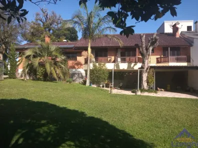 Casa com 3 Quartos para alugar, 527m² no Bela Vista, Caxias do Sul