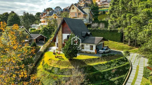 Casa de Condomínio com 3 Quartos à venda, 234m² no Lot Véu da Noiva, Campos do Jordão