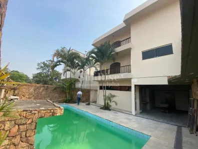Casa com 3 Quartos para alugar, 375m² no Alphaville, Santana de Parnaíba