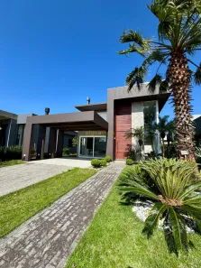 Casa de Condomínio com 4 Quartos à venda, 218m² no Capão da Canoa, Capão da Canoa