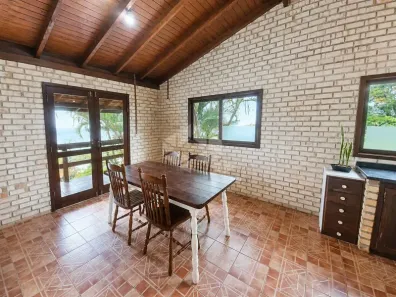 Casa com 2 Quartos para alugar, 40m² no Lagoa da Conceição, Florianópolis