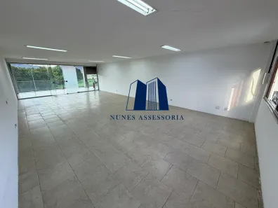 Ponto Comercial para alugar, 140m² no Barra Olímpica, Rio de Janeiro