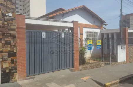 Casa com 4 Quartos à venda, 251m² no Centro, Bauru