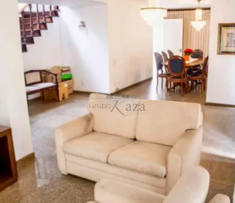Imóvel Comercial com 3 Quartos à venda, 271m² no Jardim Paulista, São Paulo
