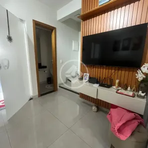 Sobrado com 2 Quartos à venda, 110m² no Novo Mundo, Uberlândia