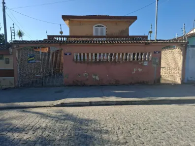 Casa com 3 Quartos à venda, 287m² no Itararé, Campina Grande