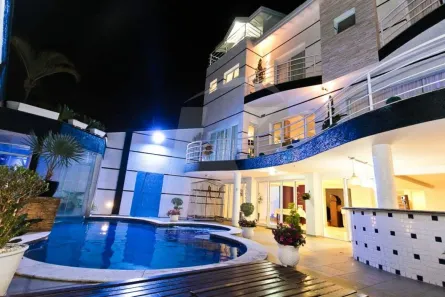 Sobrado com 4 Quartos à venda, 450m² no Jardim Leonor Mendes de Barros, São Paulo