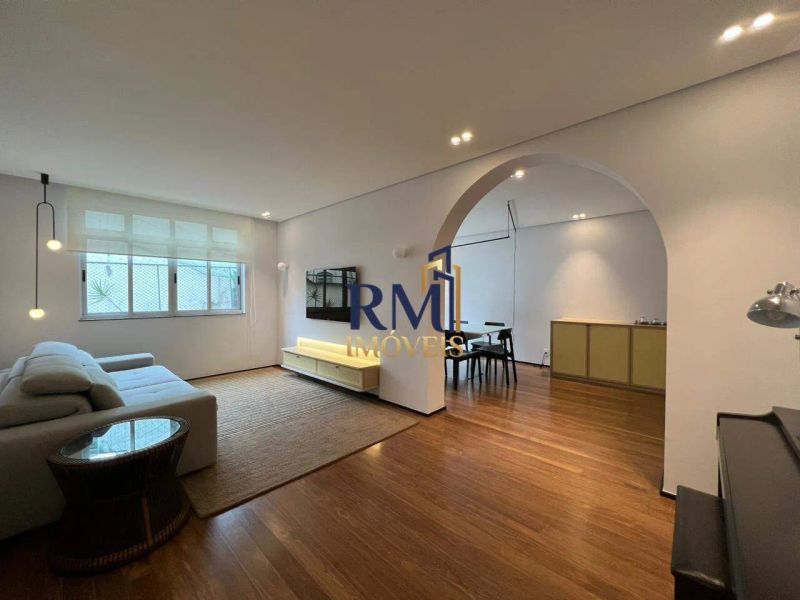 Apartamento com 4 quartos — Santo Antônio, Belo Horizonte