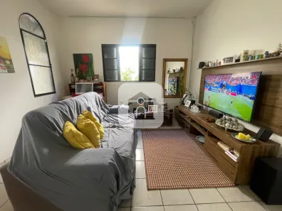 Casa com 3 Quartos à venda, 110m² no Santa Mônica, Uberlândia