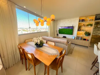 Apartamento com 3 Quartos à venda, 90m² no Vila Moema, Tubarão