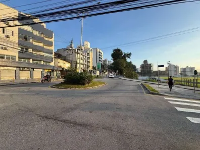 Lote/Terreno à venda, 328m² no Trindade, Florianópolis