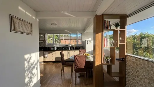 Sobrado com 2 Quartos à venda, 320m² no Guaratuba, Guaratuba