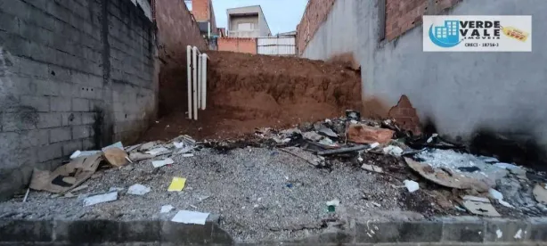 Lote/Terreno à venda, 180m² no Residencial Dom Bosco, São José dos Campos