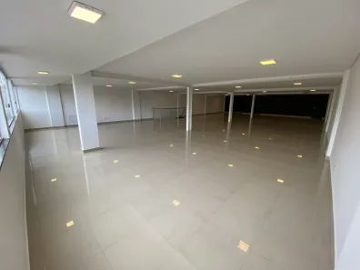 Ponto Comercial para alugar, 355m² no Núcleo Bandeirante, Brasília