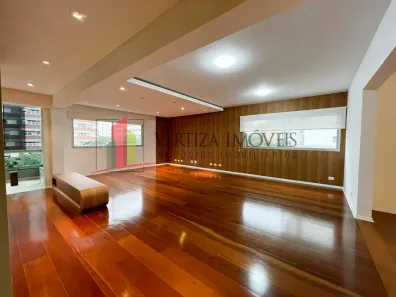 Apartamento com 3 Quartos à venda, 230m² no Vila Uberabinha, São Paulo