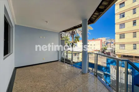 Casa com 3 Quartos à venda, 250m² no Nova Floresta, Belo Horizonte