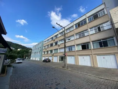 Apartamento com 2 Quartos para alugar, 103m² no Centro, Joinville